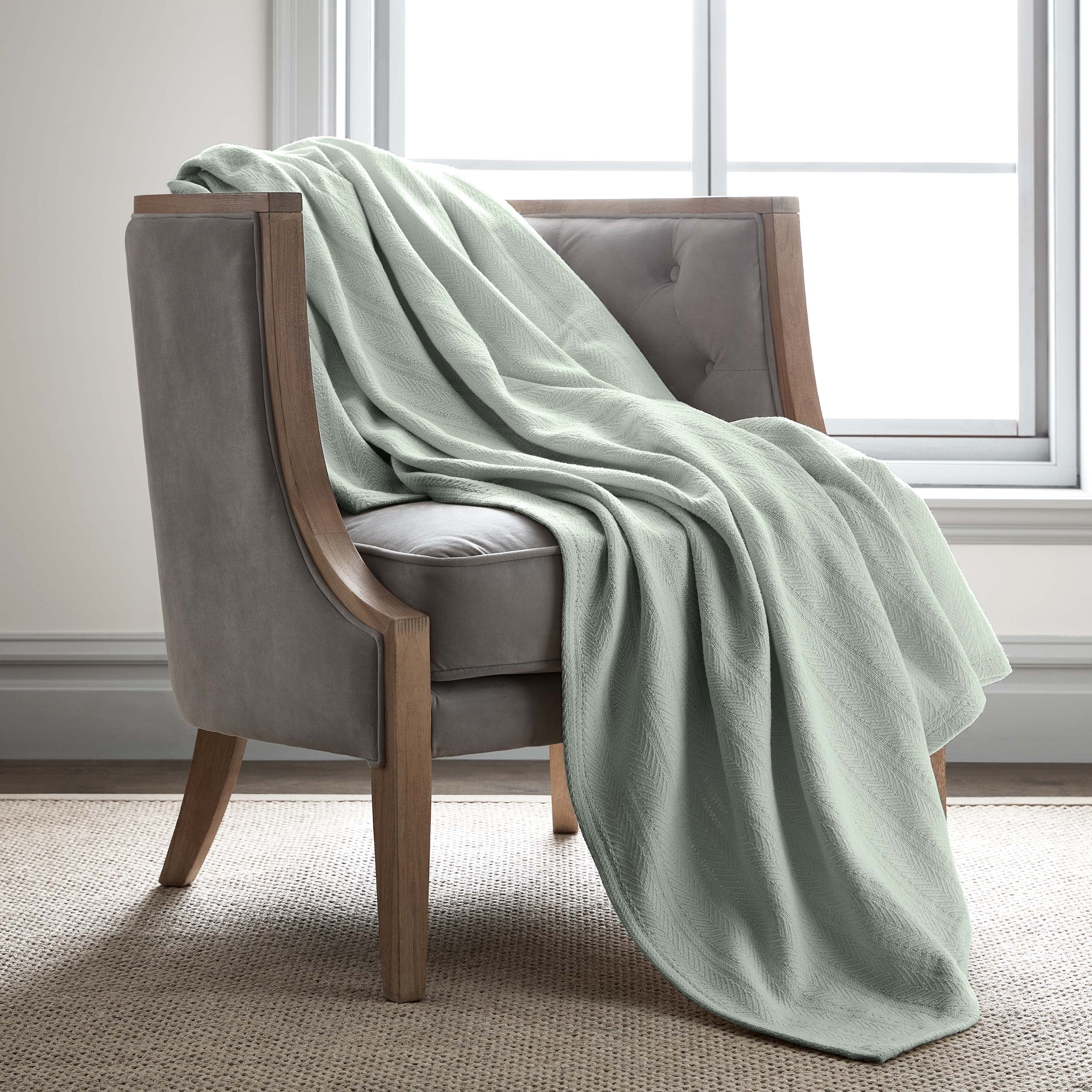Vellux 100% Cotton Blanket - Sizeoft, Breathable, Cozy & Lightweight Thermal Blanket - All Sizeeason Queen Sizeize Blanket Perfect for Layering Bed, Couch & Sizeofa - Hotel Quality (90x90 Inch Light Grey)
