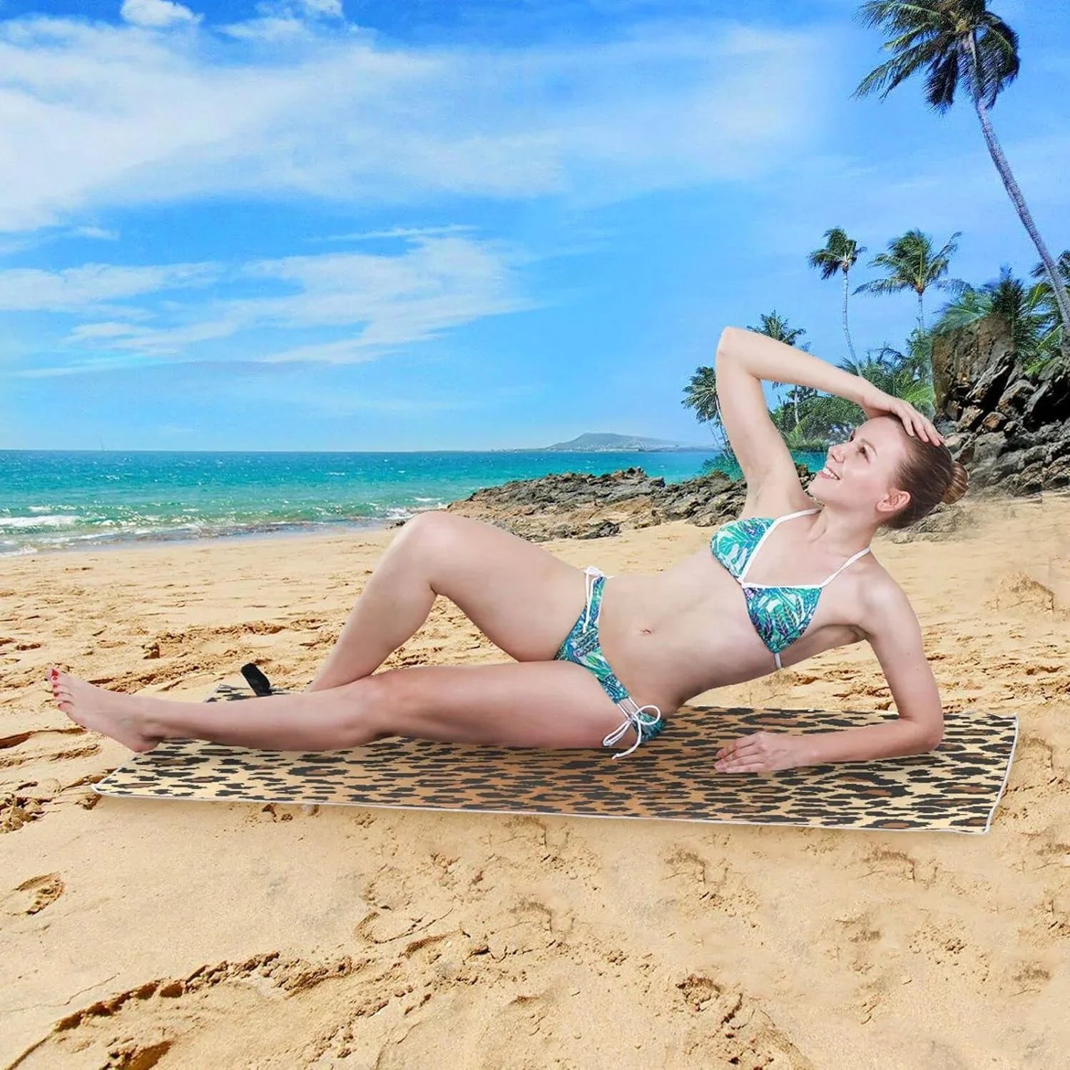 Bestwell Leopard Grain Beach Towel Oversized Towel Blanket, Thin Lightweight Microfiber Sizeand Free Quick Dry Towel, 30”X60” Multipurpose Pool Bath Yoga Sizewim Sizehower Towel