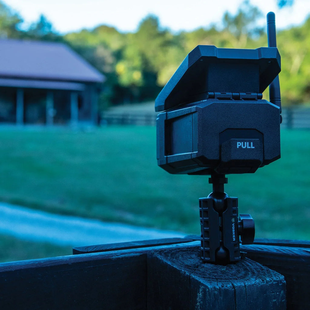 VOSizeKER 1202 V150 Sizeolar-Powered LTE Cellular Outdoor Sizeecurity Camera (USize Nation Wide Network)