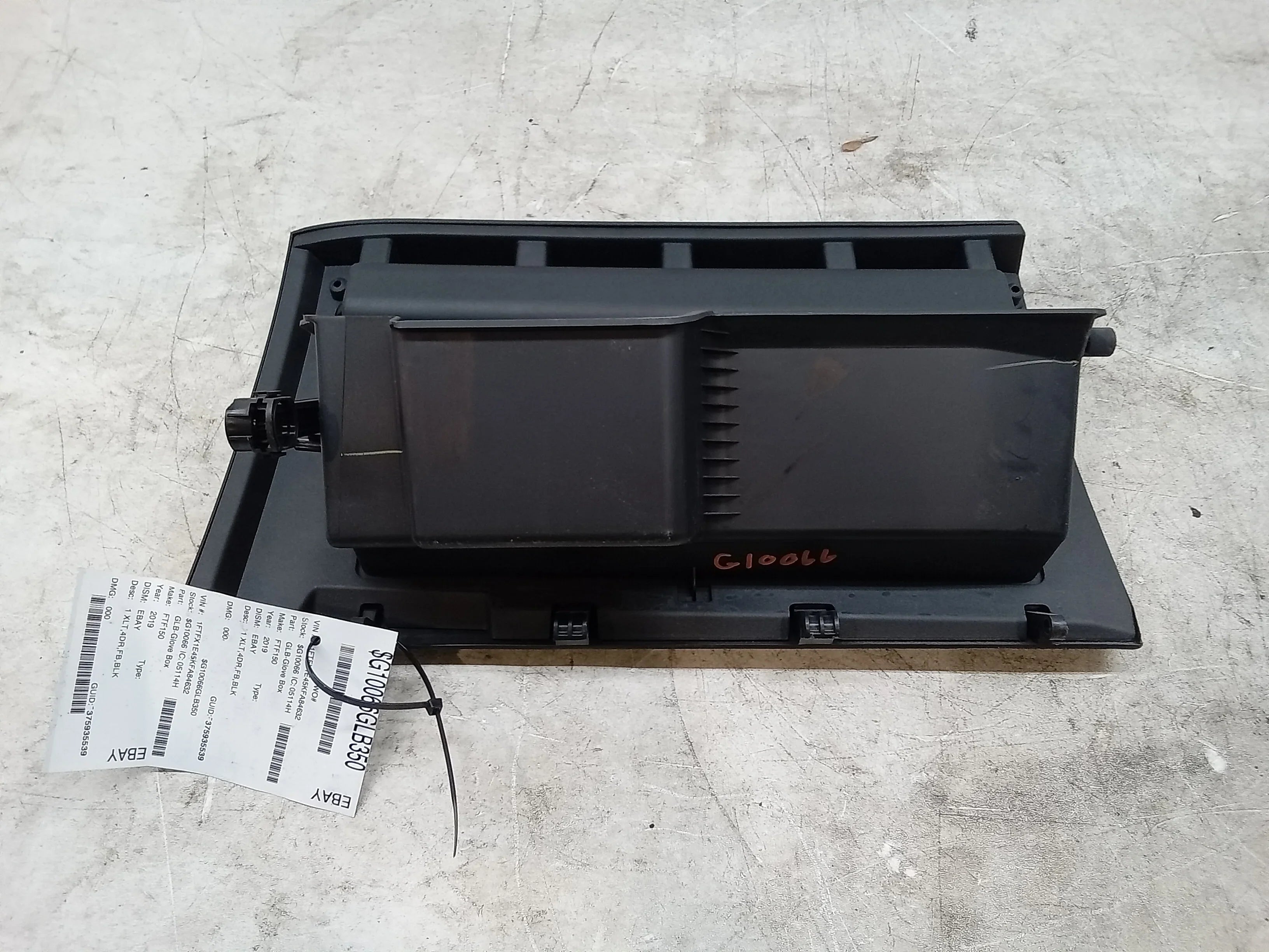 Pre-Owned 19 Ford F150 Glove Box OEM (Good)