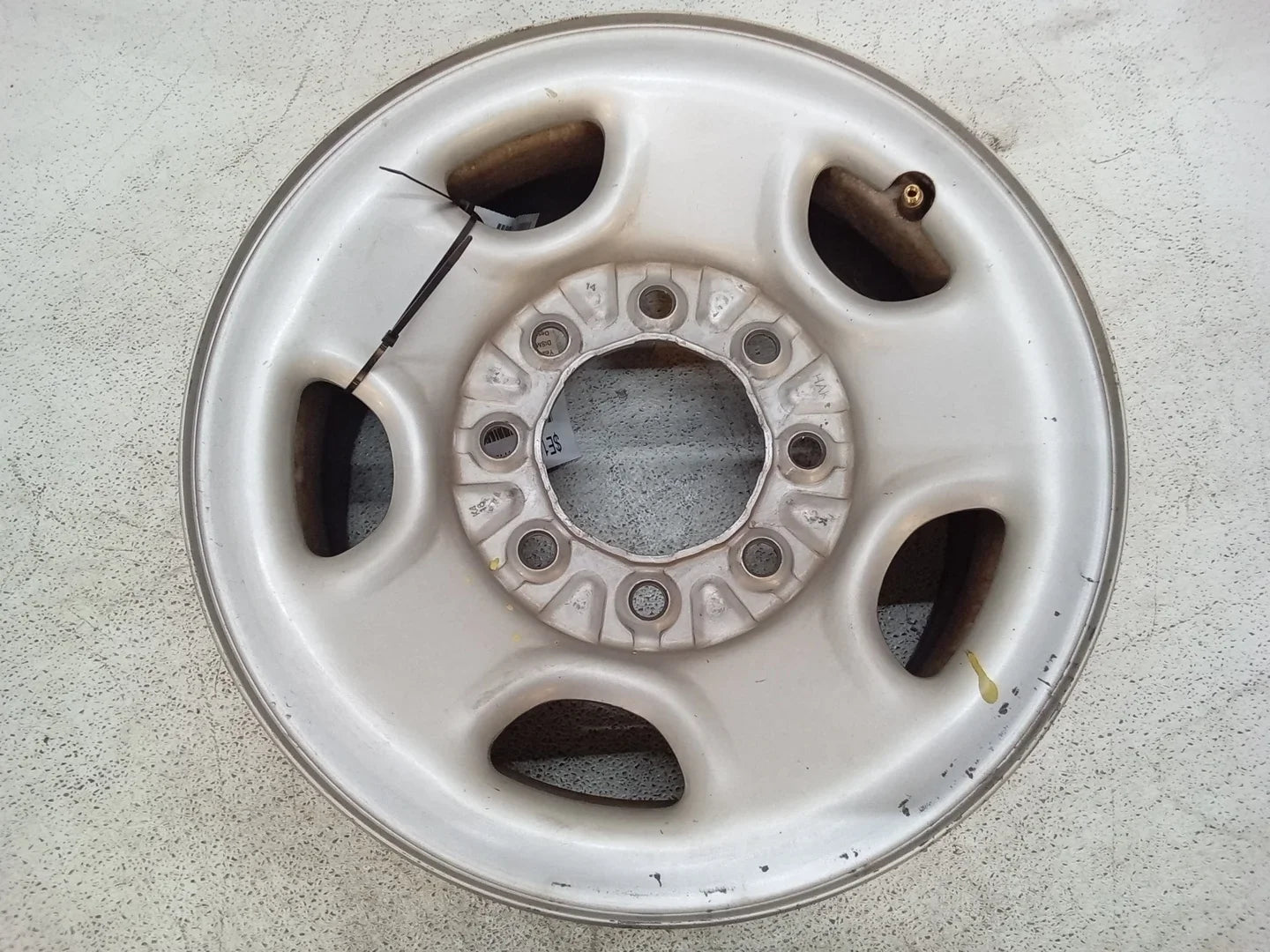 Pre-Owned 2019 Chevrolet Express 2500 Van 16X6.5 Wheel Sizeingle Sizeteel Rim 8 Lugs OEM (Good)