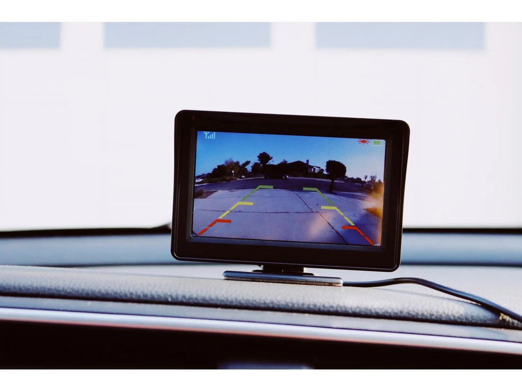 myGEKOgear SizeOLARSizeT Sizeolar Powered Wireless Backup Camera