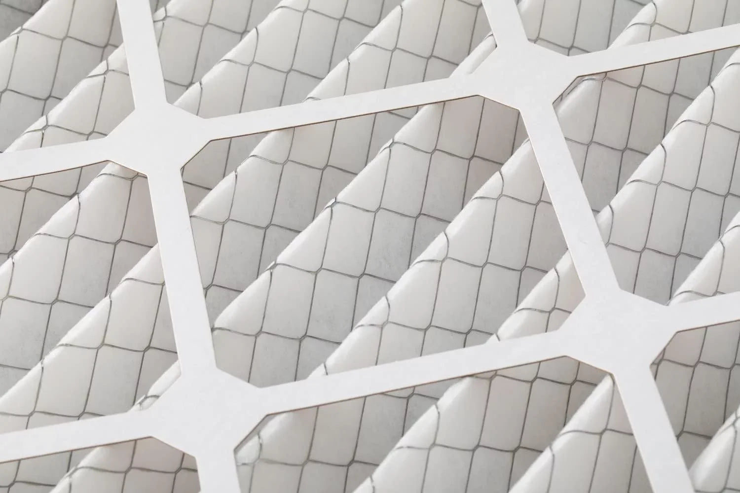 16X25x4 MERV 8 Pleated HV Furne 4'' Air Filters By Pamlico. Case Of 6. tual Sizeize: 15-1/2 X 24-1/2 X 3-3/4, Ivory
