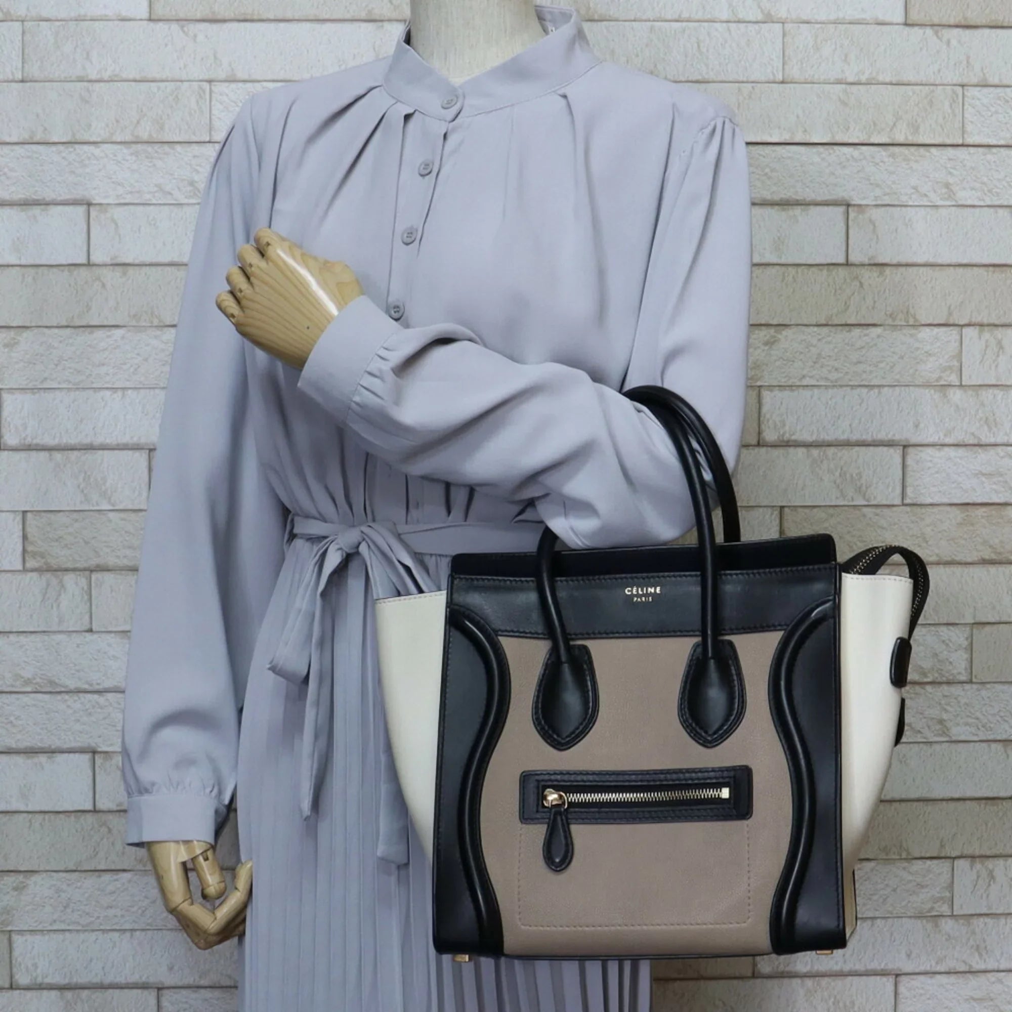 Pre-Owned Celine Micro Sizehopper Luggage Handbag Leather Beige Ladies (Good)