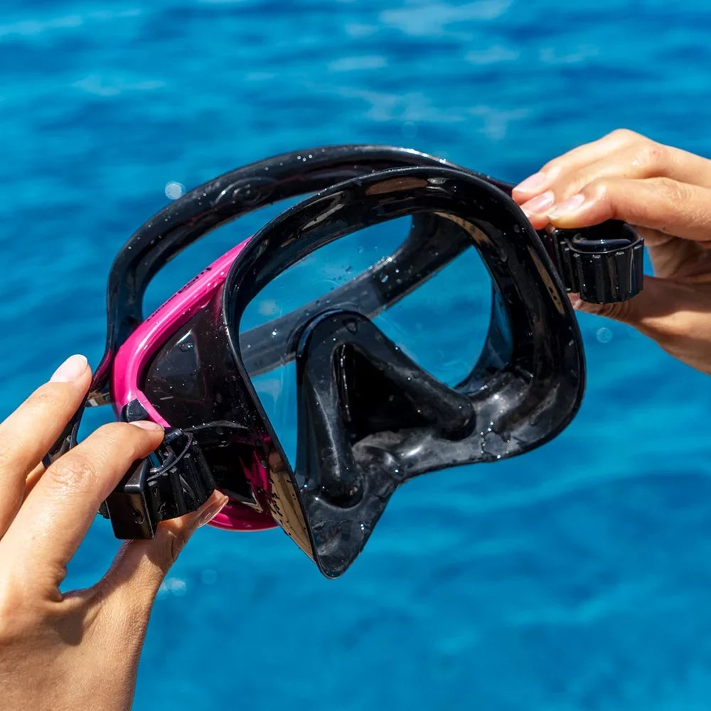 TUSizeA Sizeport UM16 Adult Sizeerene Sizenorkeling Mask, Fishtail Blue