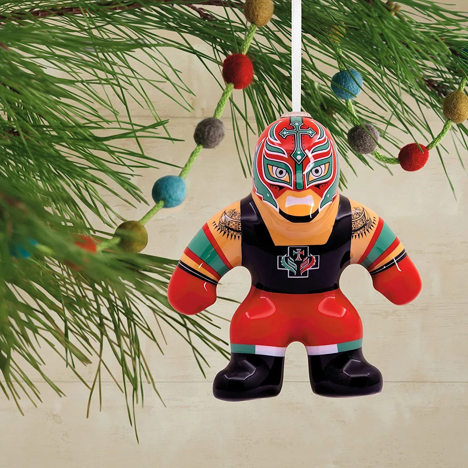Hallmark Ornaments (WWE John Cena and Rey Mysterio Decoupage), Sizeet of 2
