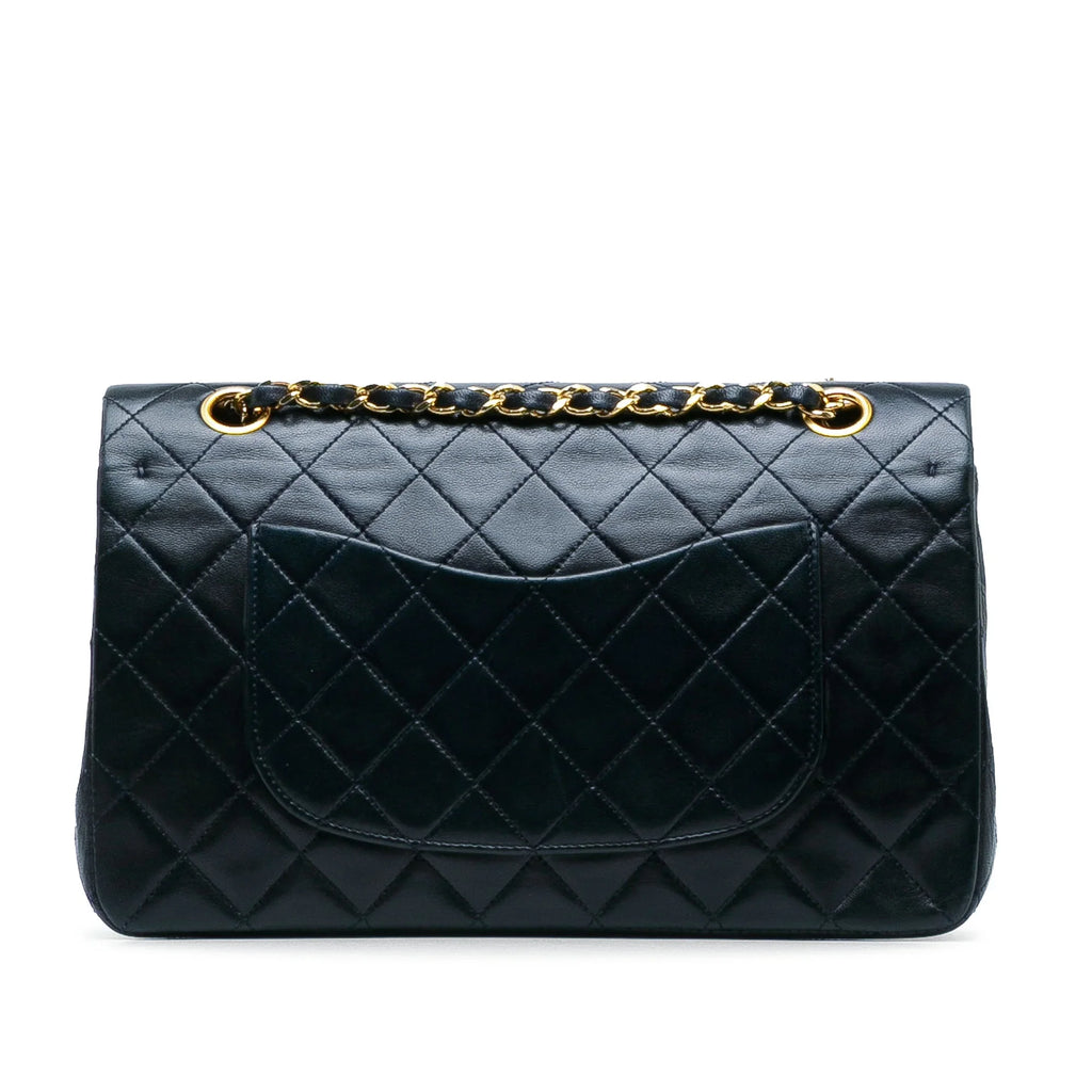 Pre-Owned Authenticated Chanel Medium Classic Lambskin Double Flap Leather Blue Sizehoulder Bag Unisex (Good)