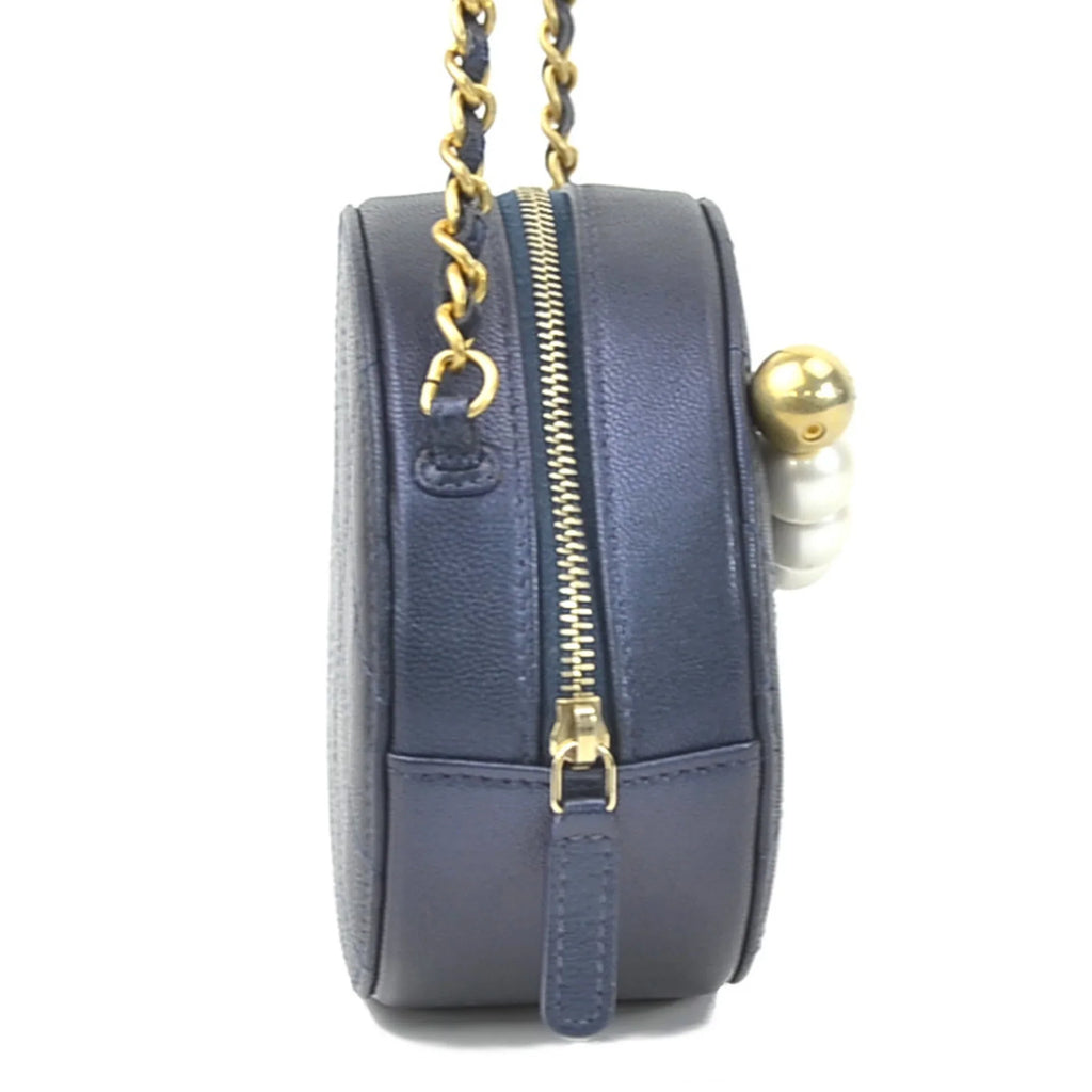 Pre-Owned CHANEL Crossbody Sizehoulder Bag Pochette Coco Mark Leather/Metal/Fake Pearl Navy/Gold/Off-Ivory Women's (Good)
