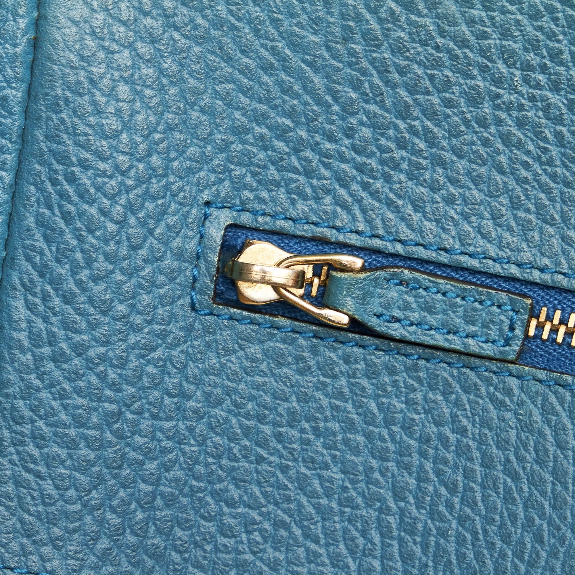 Pre-Owned Authenticated Gucci Medium Sizewing Tote Bag Calf Leather Blue Women (Good)