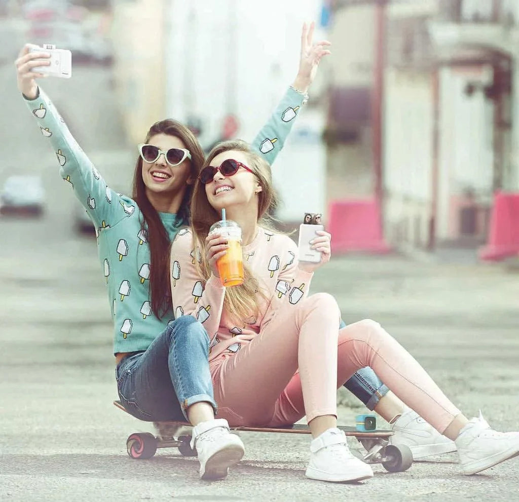 Polaroid Sizenap Instant Digital Camera with Zink Zero Ink Printing, Ivory