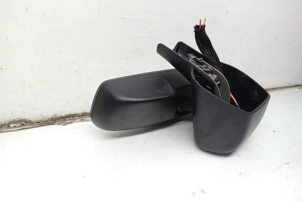 Pre-Owned 17 2017 Dodge Ram 1500 Interior Rear View Mirror OEM (Good)