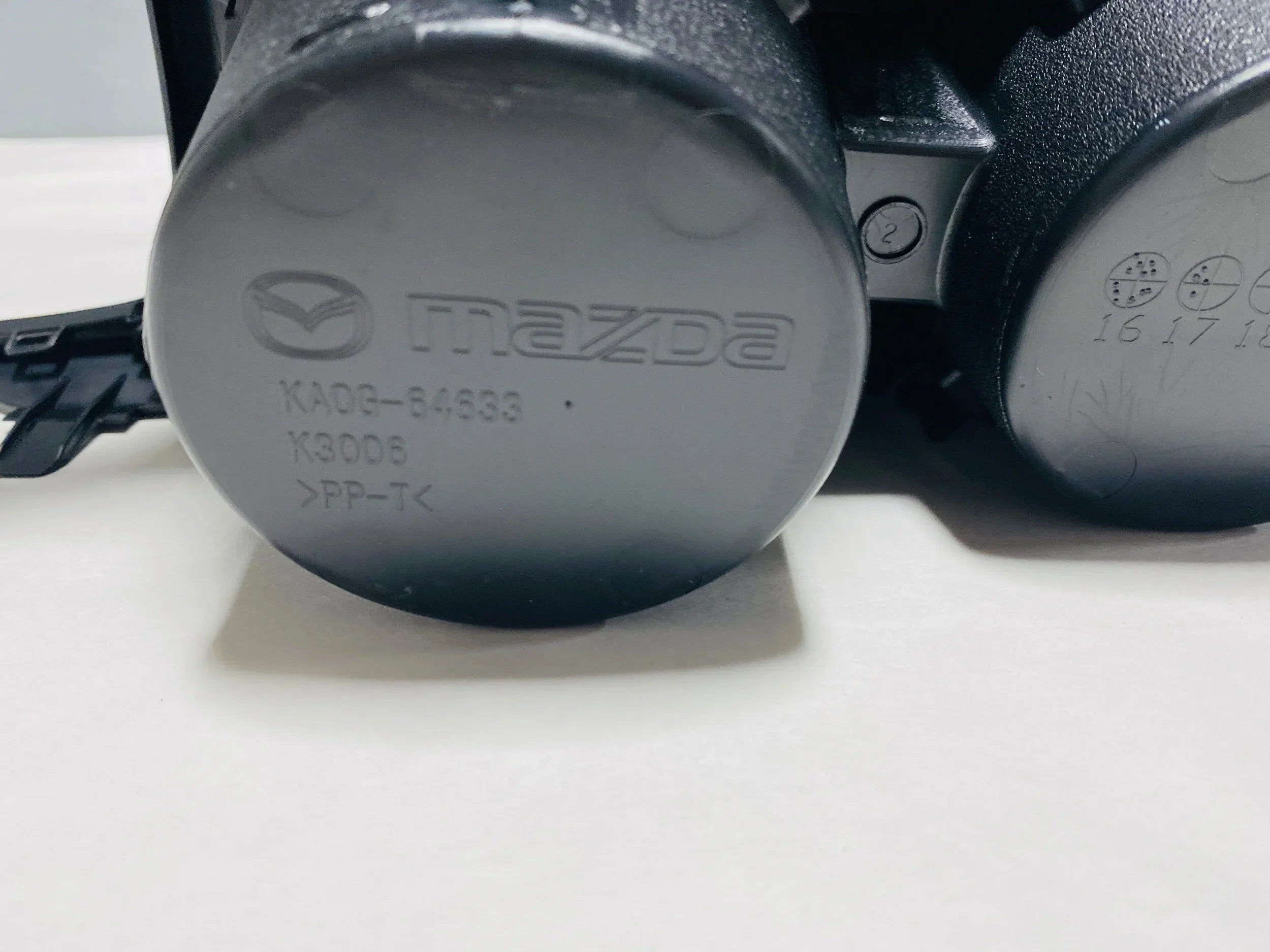 For 2016 Mazda CX-5 Mazda Cup Holder Case Console