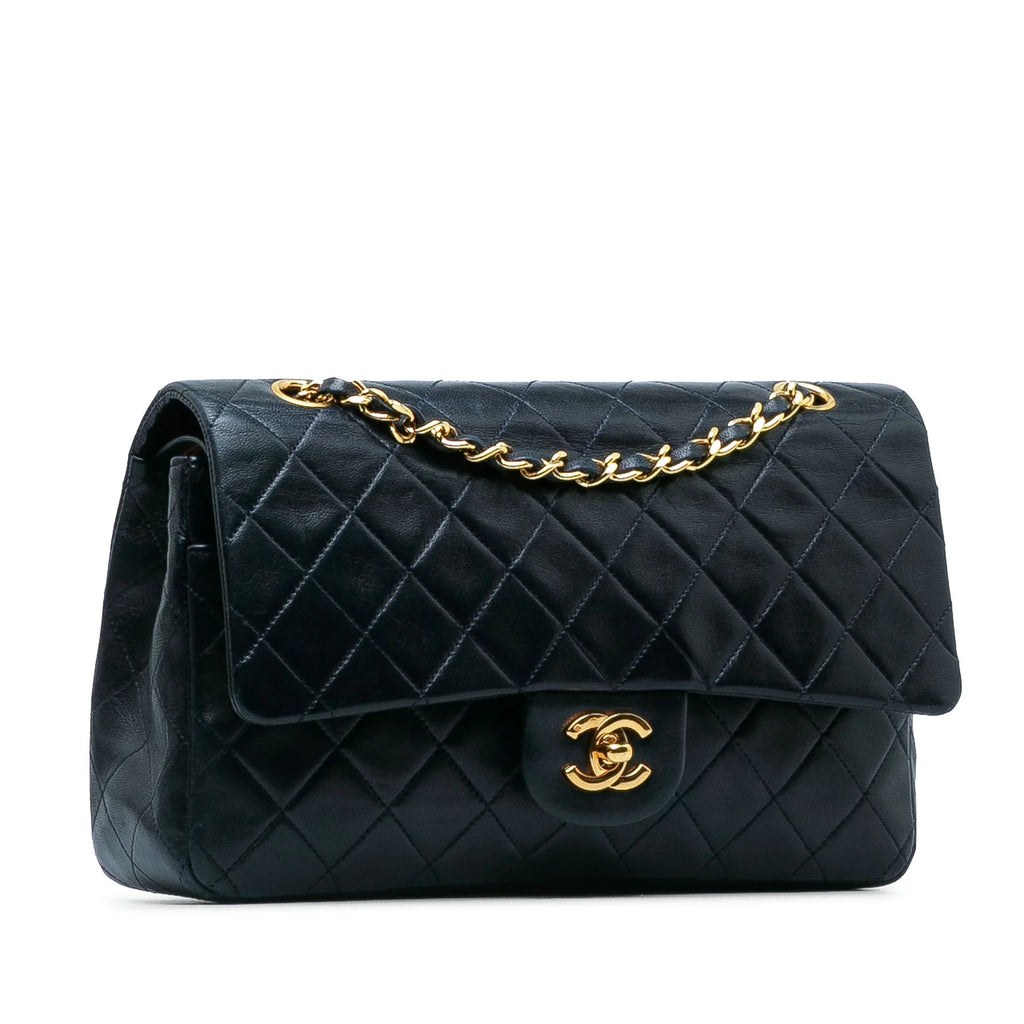 Pre-Owned Authenticated Chanel Medium Classic Lambskin Double Flap Leather Blue Sizehoulder Bag Unisex (Good)