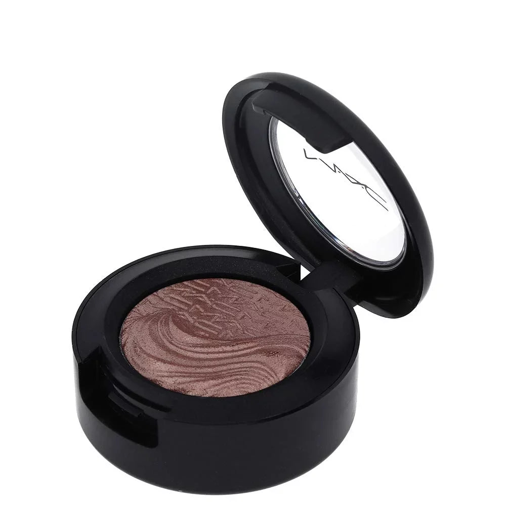 MAC COSizeMETICSize EXTRA DIMENSizeION EYE SizeHADOW SizeWEET HEAT | NET WT 0.04 OZ /1.3 ML | SizeOFT PEACH PINK