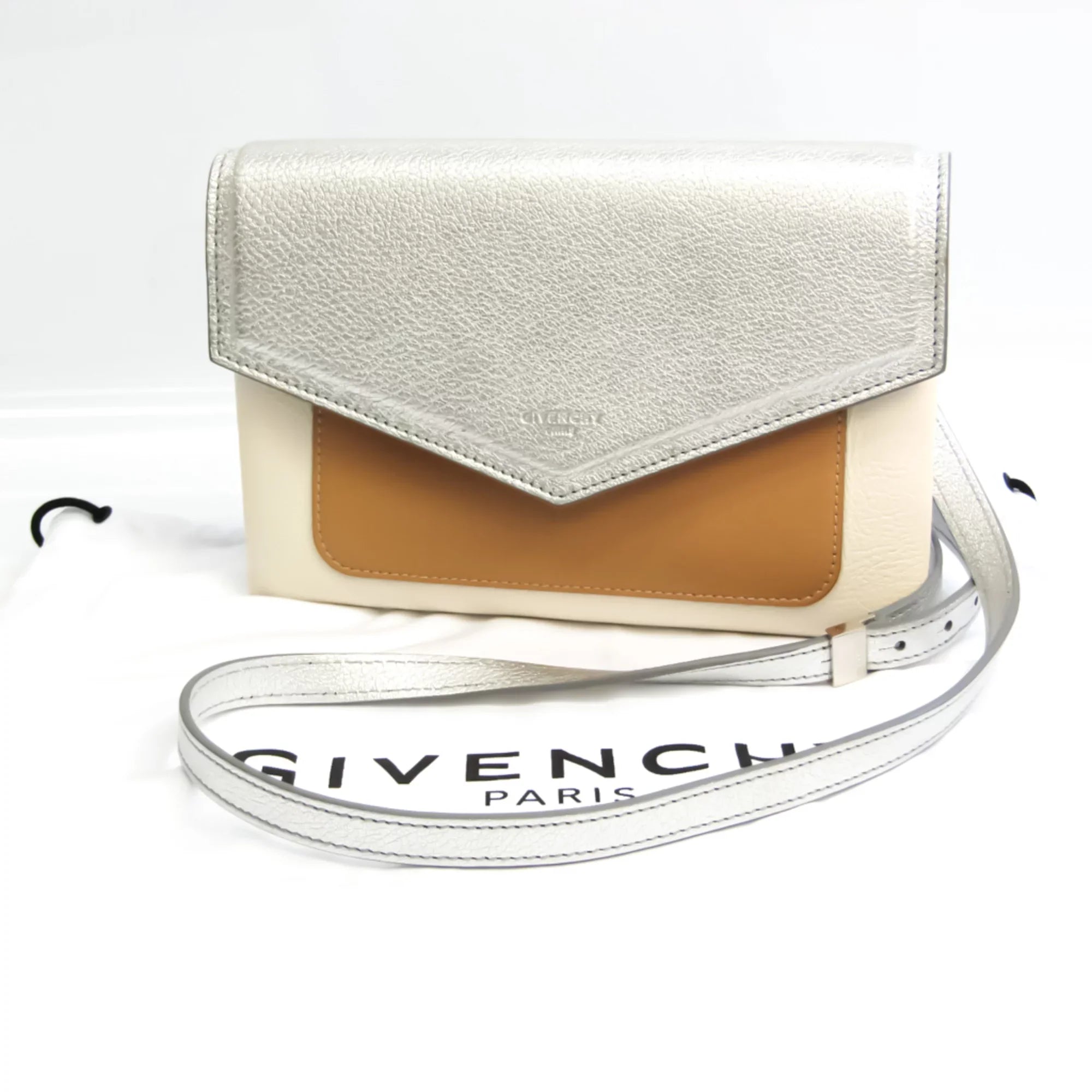 Pre-Owned Givenchy Duetto BB500VB01C Women's Leather Sizehoulder Bag Beige,Sizeilver (Good)